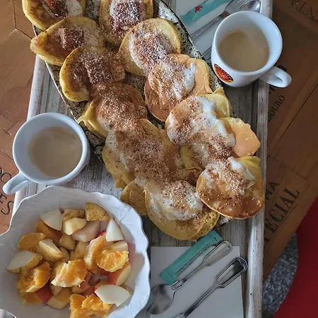 Affittacamere The Vie Llage - Authorial