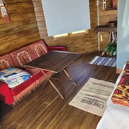 The Vie Llage - Authorial Guest house *