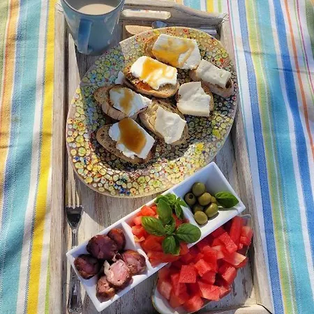 The Vie Llage - Authorial Affittacamere