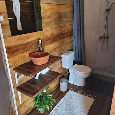 Guest house The Vie Llage - Authorial Vagos