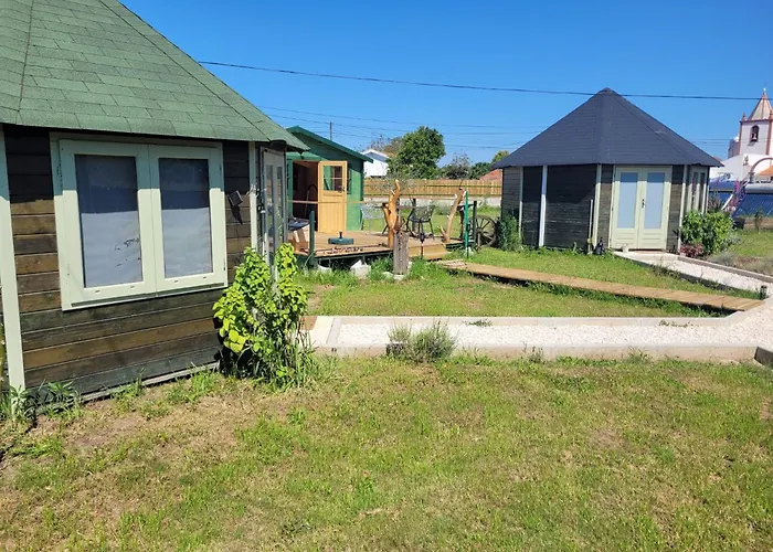 بيت ضيافة The Vie Llage - Authorial 3*